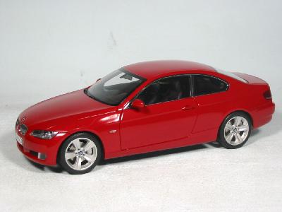 Bmw 3351 diecast model